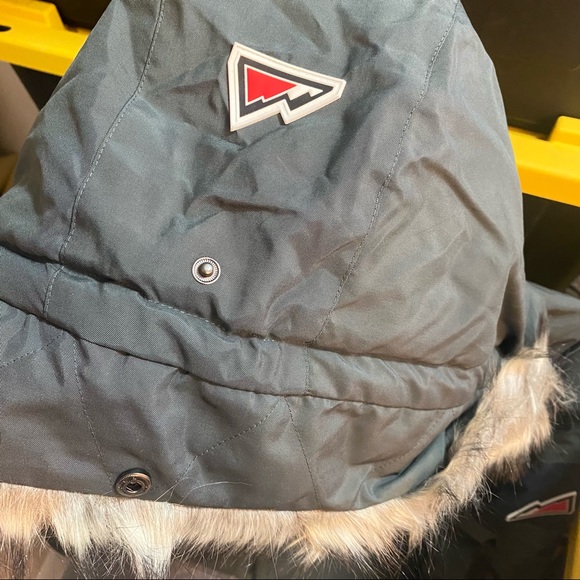 Vry Wrm Snow Jacket - Picture 5 of 12